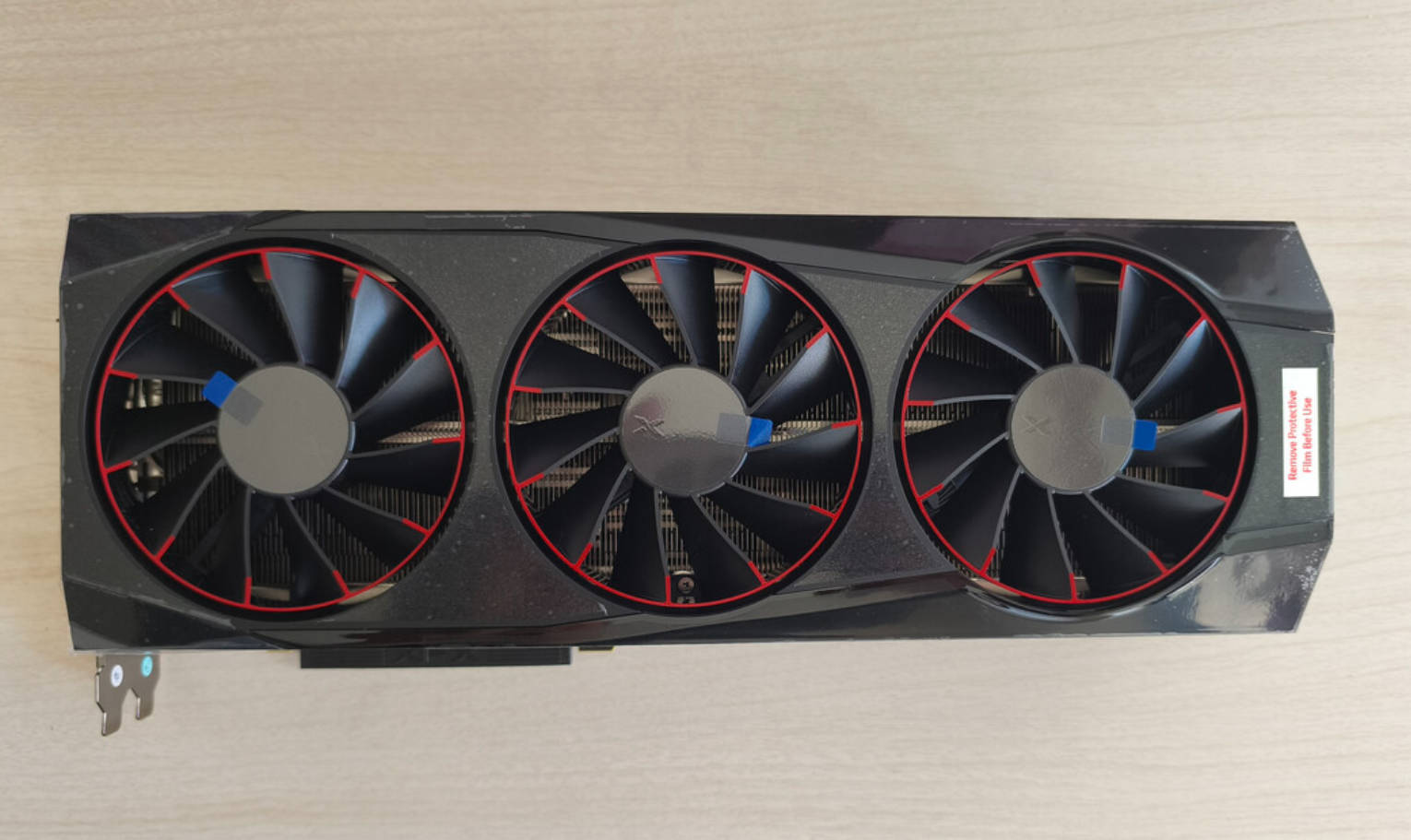 PCIe显卡装配在电脑,工业一体机,工业平板电脑,国产工控机